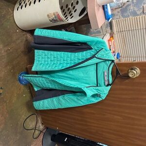 Stylish Teal and Black Women's Puffer Jacket